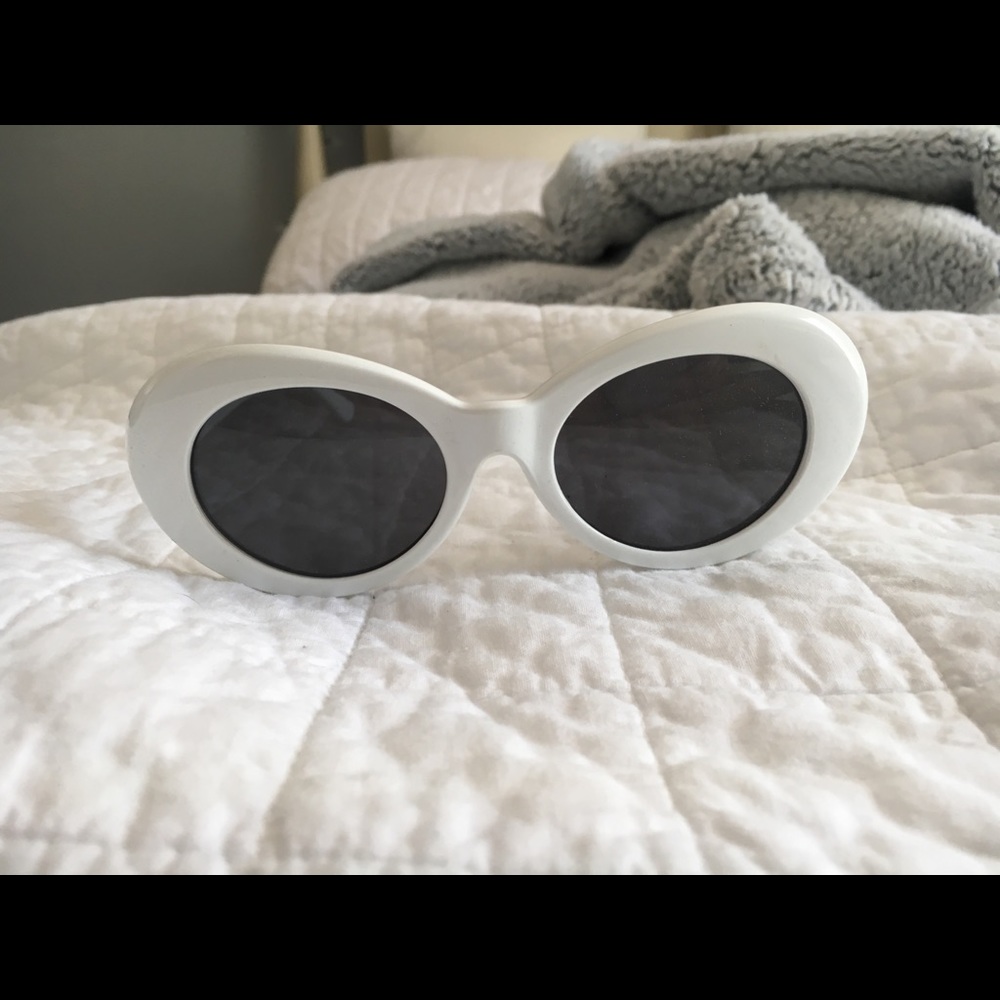 Clout glasses